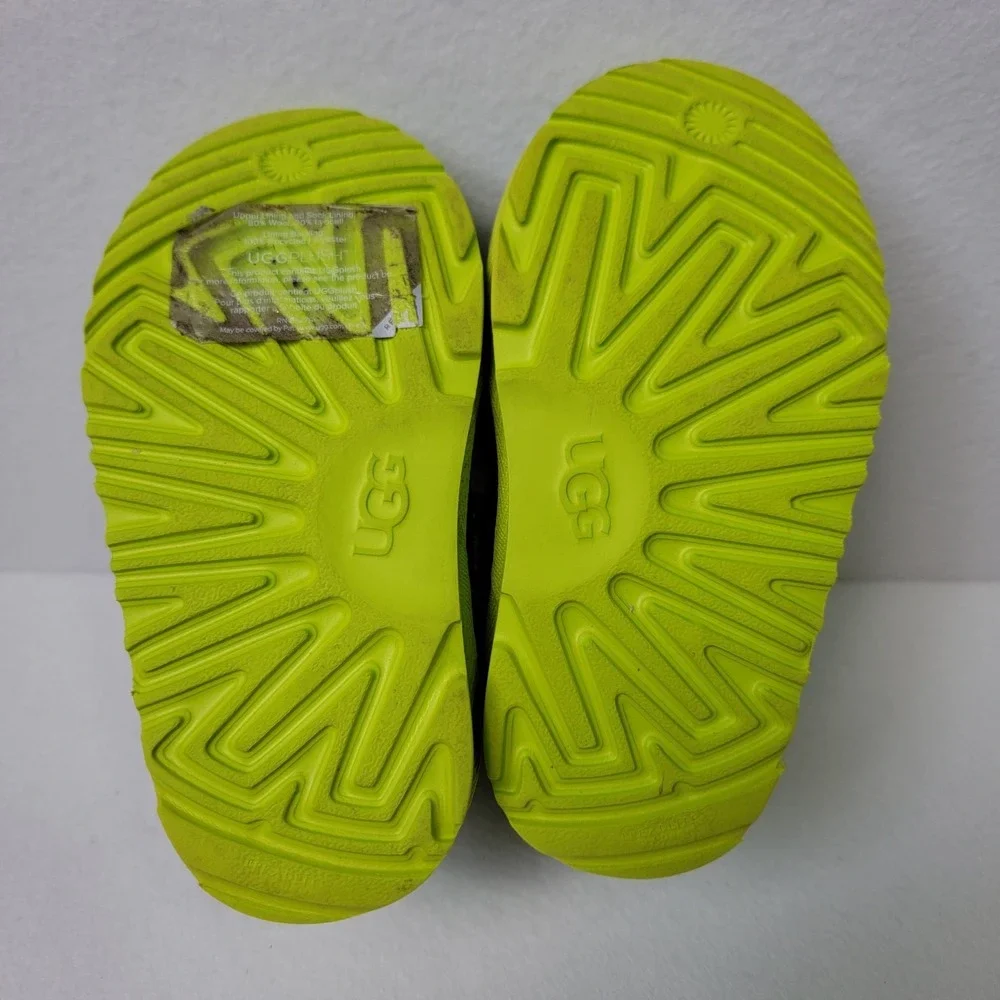 UGG Toddler Neumel II Boots Size 9T Neon Lime Green Sulphur Suede Lace Up Zip‎